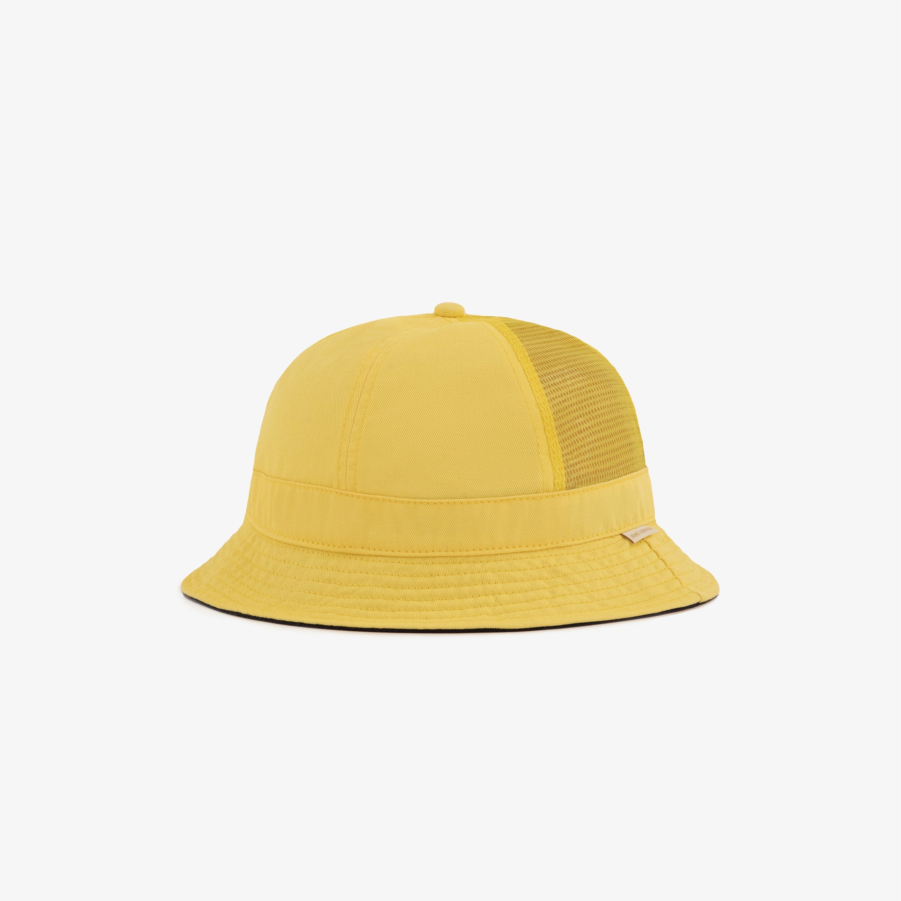 Mesh Paneled Bell Bucket Hat