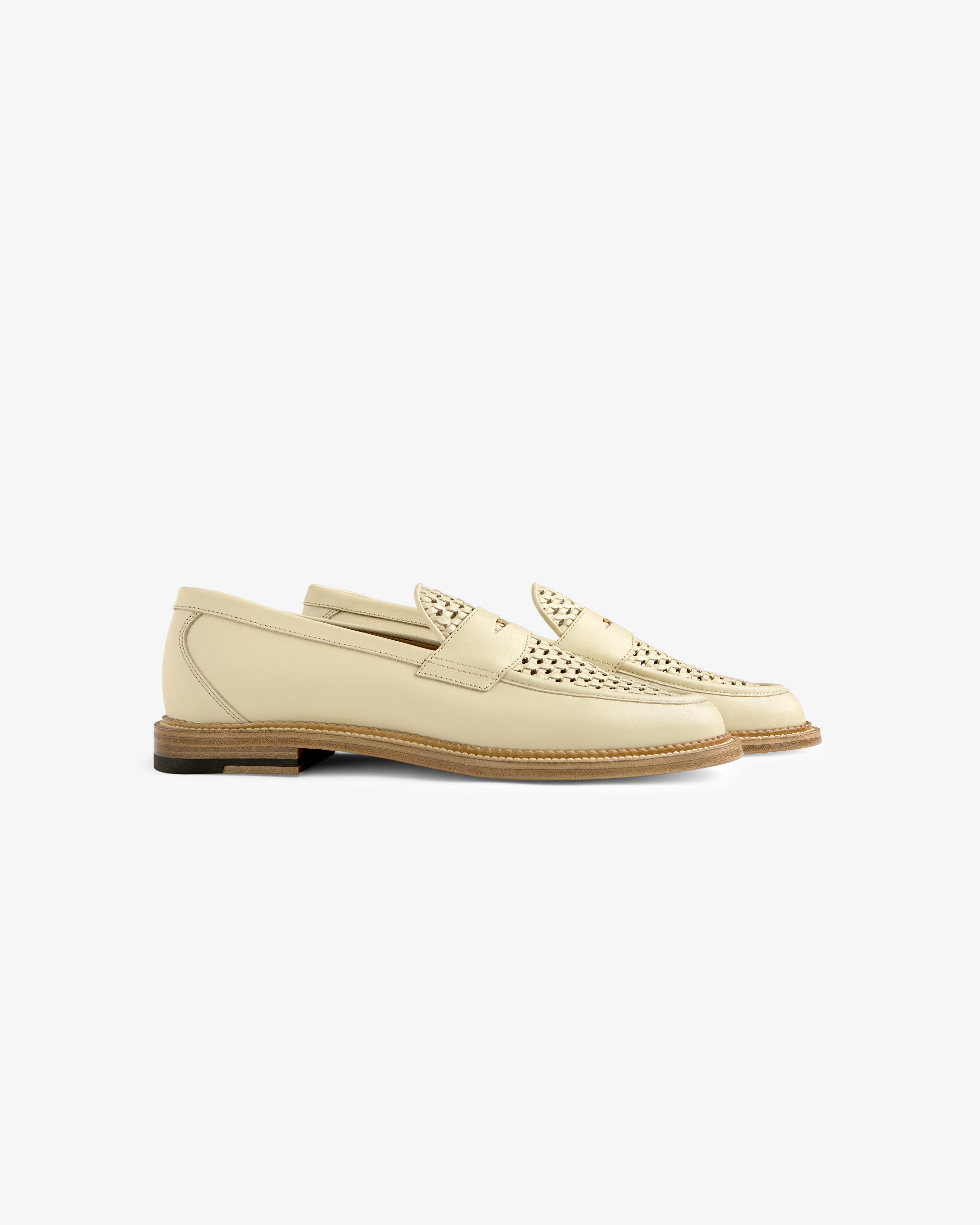Queens Crest Raffia Loafer