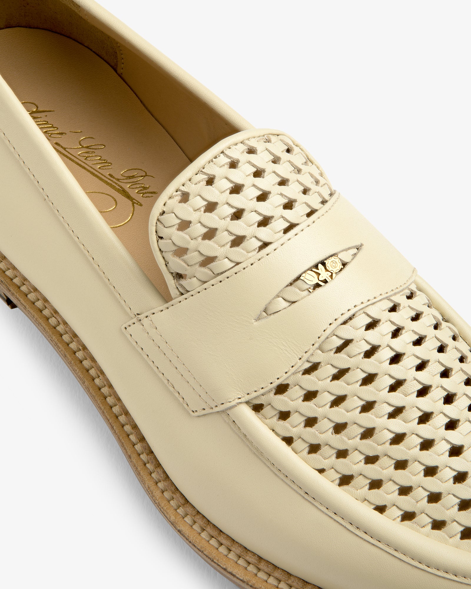 Queens Crest Raffia Loafer